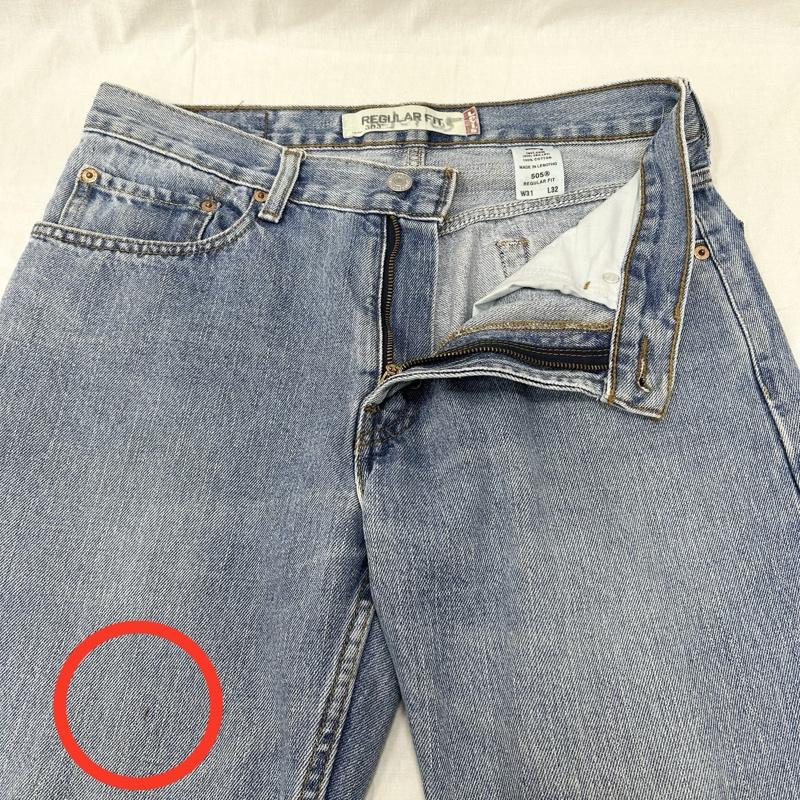 リーバイス Levi s パンツ デニム、ジーンズ LESOTHO製 505 REGULAR FIT デニムパンツ ライトブルー W31 L32 - 無地 水色 / ライトブルー / メンズ USED 古着 中古 50156439