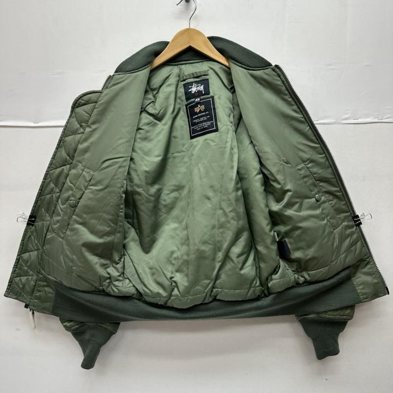 ステューシー STUSSY ジャケット、上着 ジャンパー、ブルゾン ALPHA fragment 25周年記念 MA-1 フライト ジャケット ワッペン XS カーキオリーブ / カーキオリーブ / メンズ USED 古着 中古 50156506