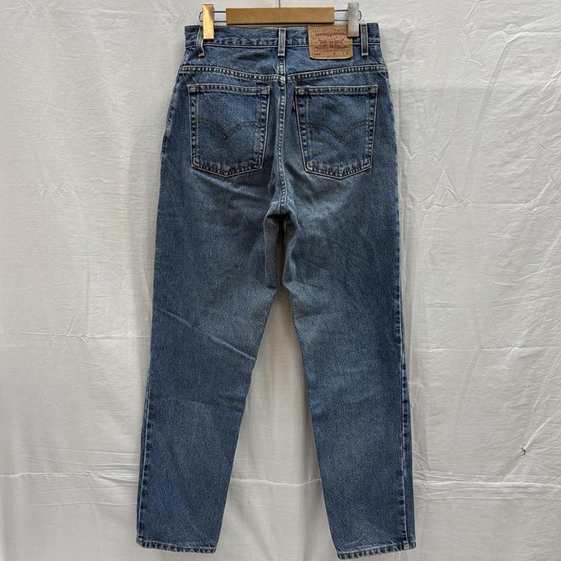 リーバイス Levi s パンツ デニム、ジーンズ 550 メキシコ製 00s 02年 テーパード ジッパーフライ デニムパンツ 8 ワンポイント インディゴ / インディゴ / Indigo レディース USED 古着 中古 50156541