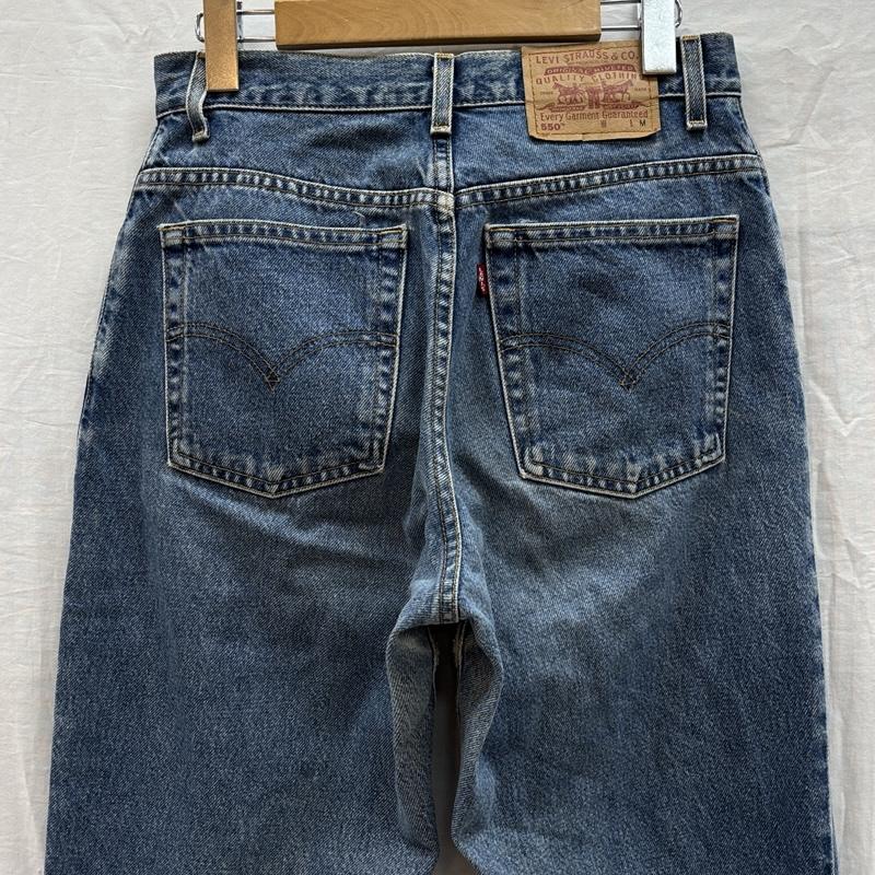 リーバイス Levi s パンツ デニム、ジーンズ 550 メキシコ製 00s 02年 テーパード ジッパーフライ デニムパンツ 8 ワンポイント インディゴ / インディゴ / Indigo レディース USED 古着 中古 50156541