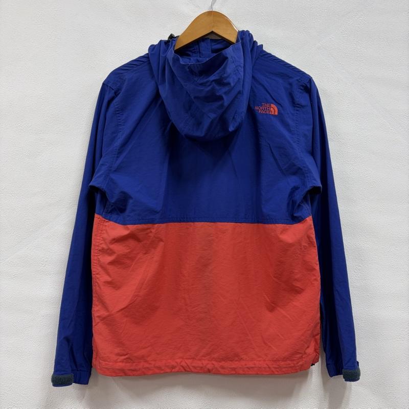 ザノースフェイス THE NORTH FACE ジャケット、上着 ジャンパー、ブルゾン コンパクトジャケット NPW71530 ナイロン マウンテンパーカー ロゴ 刺繍 フルジップ M ワンポイント X ロゴ、文字 X 刺繍 青 / ブルー / blue X 赤 / レッド / red レディース USED 古着 中古 50156557