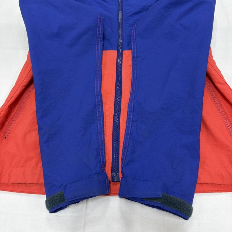 ザノースフェイス THE NORTH FACE ジャケット、上着 ジャンパー、ブルゾン コンパクトジャケット NPW71530 ナイロン マウンテンパーカー ロゴ 刺繍 フルジップ M ワンポイント X ロゴ、文字 X 刺繍 青 / ブルー / blue X 赤 / レッド / red レディース USED 古着 中古 50156557