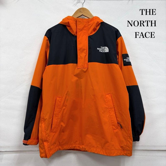 ザノースフェイス THE NORTH FACE ジャケット、上着 ジャンパー、ブルゾン アノラック ハーフジップ ナイロンジャケット マウンテン パーカー ロゴ 刺繍 フード M ロゴ、文字 X 刺繍 X プリント 橙 / オレンジ / orange X 黒 / ブラック / black X 白 / ホワイト / white メンズ USED 古着 中古 50156562