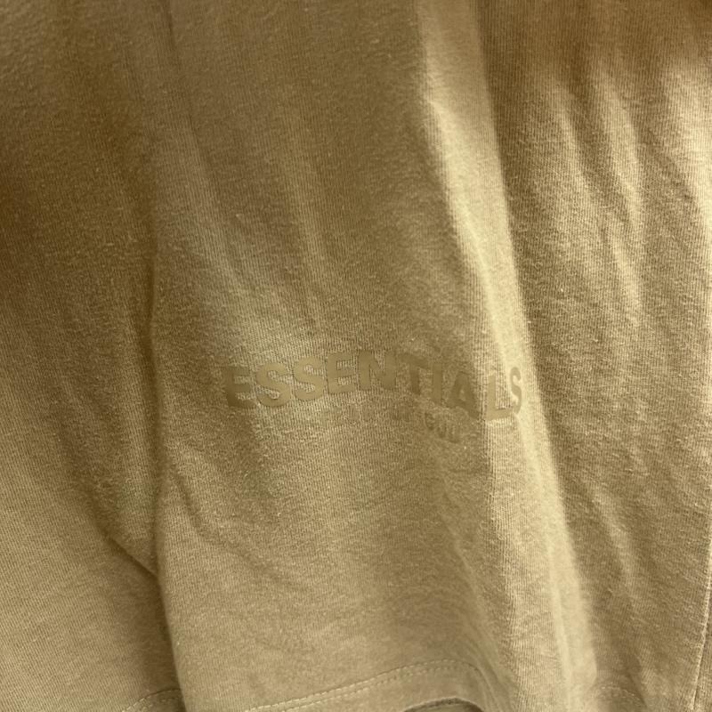 エッセンシャルズ ESSENTIALS Tシャツ 半袖 ロゴ プリント Tシャツ FEAR OF GOD M カーキ / カーキ / khaki メンズ USED 古着 中古 50156568