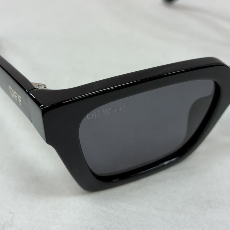 オフホワイト off white めがね・サングラス サングラス PALERMO スクエア サングラス OERI086 1007 51-21 145 イタリア製 ロゴ、文字 黒 / ブラック / black X 白 / ホワイト / white メンズ USED 古着 中古 50156597