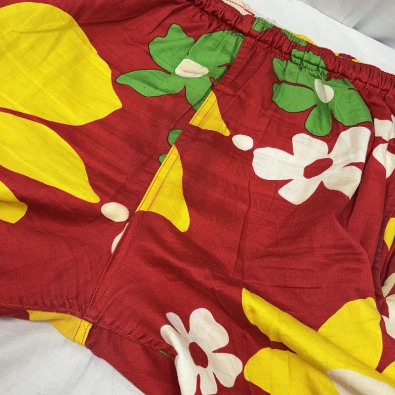 ジャムス Jams パンツ ショートパンツ 90年代 ビンテージ USA製 サーフライン フラワー 花柄 ショート ハーフ パンツ 90s VINTAGE M 花柄 メンズ USED 古着 中古 50156756