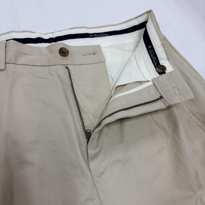 ブルックス ブラザーズ BROOKS BROTHERS パンツ チノパン 2タック チノパン カジュアル フォーマル パンツ ジッパーフライ 30インチ 無地 ナチュラル / ナチュラル / メンズ USED 古着 中古 50156776