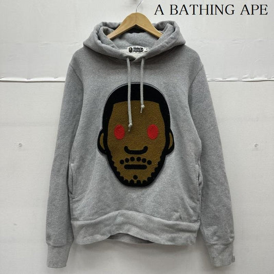 アベイシングエイプ A BATHING APE パーカー 長袖 kid cudi フロント ワッペン パーカー 001PPG731902X M 灰 / グレー / gray メンズ USED 古着 中古 50156824