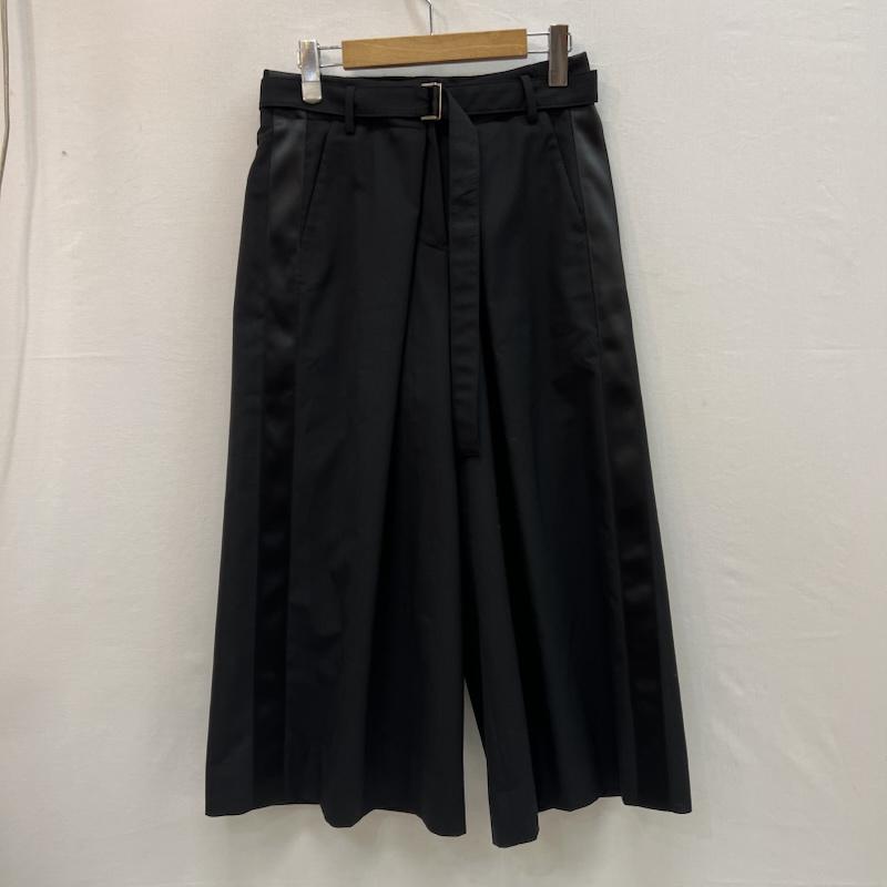 サカイ Sacai パンツ スラックス スーチング ワイド スラックス 22-06044 1 黒 / ブラック / black レディース USED 古着 中古 50156877
