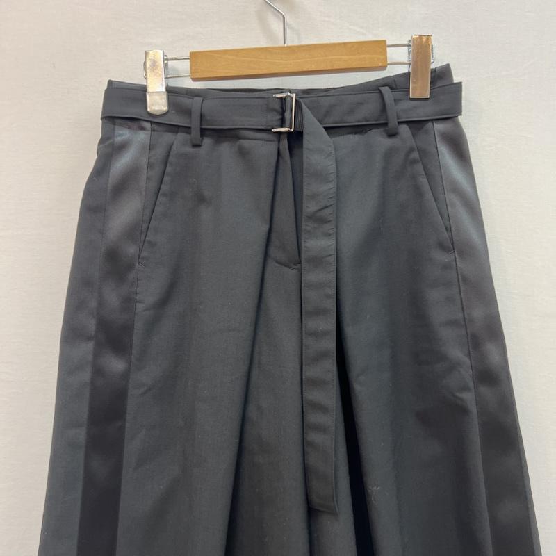 サカイ Sacai パンツ スラックス スーチング ワイド スラックス 22-06044 1 黒 / ブラック / black レディース USED 古着 中古 50156877
