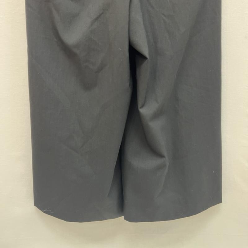 サカイ Sacai パンツ スラックス スーチング ワイド スラックス 22-06044 1 黒 / ブラック / black レディース USED 古着 中古 50156877