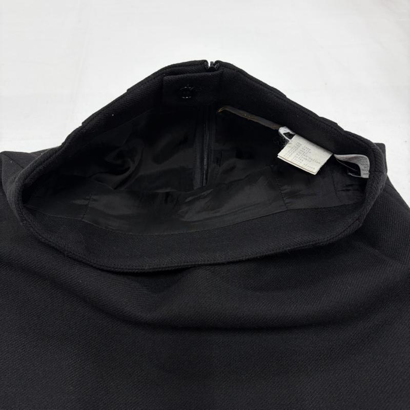 フェンディ FENDI スカート ミニスカート タイト ミニ スカート タック スリット イタリア製 ウール - 無地 黒 / ブラック / black レディース USED 古着 中古 50156879