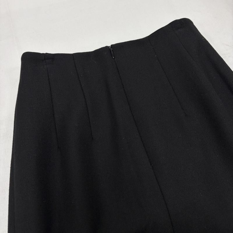 フェンディ FENDI スカート ミニスカート タイト ミニ スカート タック スリット イタリア製 ウール - 無地 黒 / ブラック / black レディース USED 古着 中古 50156879