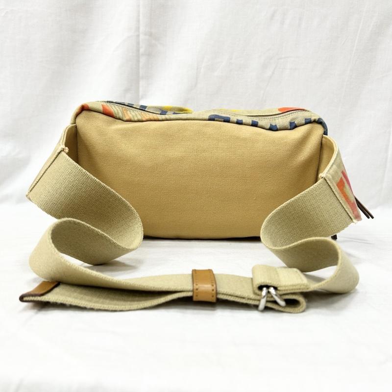 ヴィヴィアンウエストウッドマン Vivienne Westwood MAN ウエストバッグ ウエストバッグ マニュフェストプリント ウエストバッグ ボディーバッグ ウエストポーチ - プリント ベージュ / ベージュ / beige メンズ USED 古着 中古 50156995