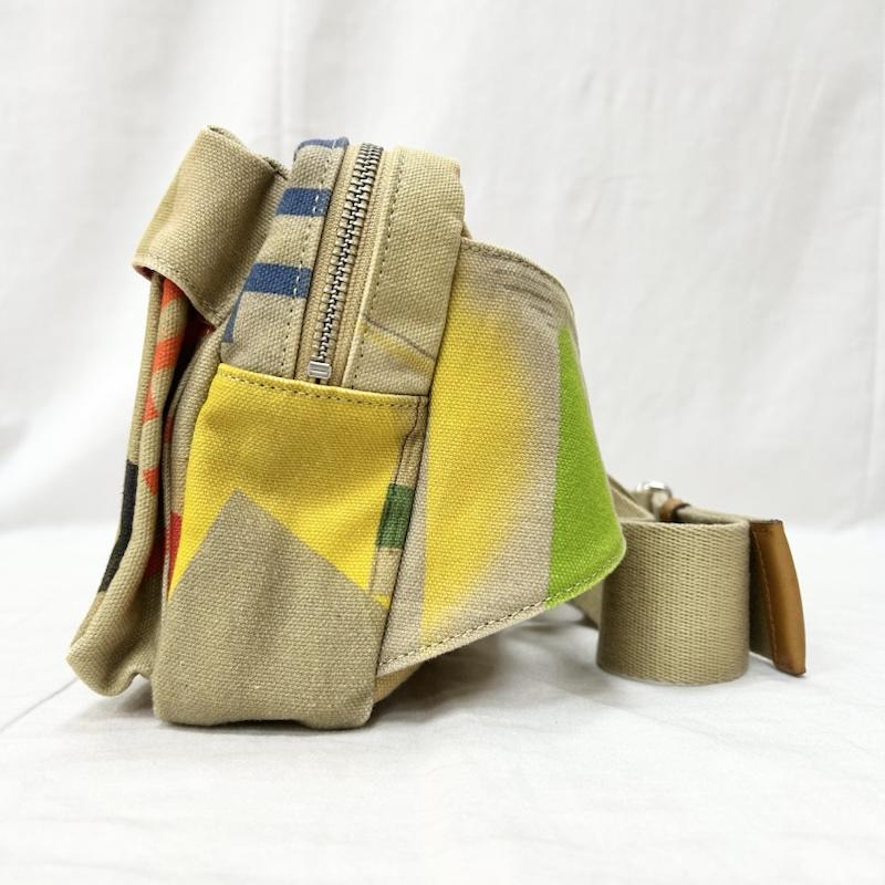 ヴィヴィアンウエストウッドマン Vivienne Westwood MAN ウエストバッグ ウエストバッグ マニュフェストプリント ウエストバッグ ボディーバッグ ウエストポーチ - プリント ベージュ / ベージュ / beige メンズ USED 古着 中古 50156995