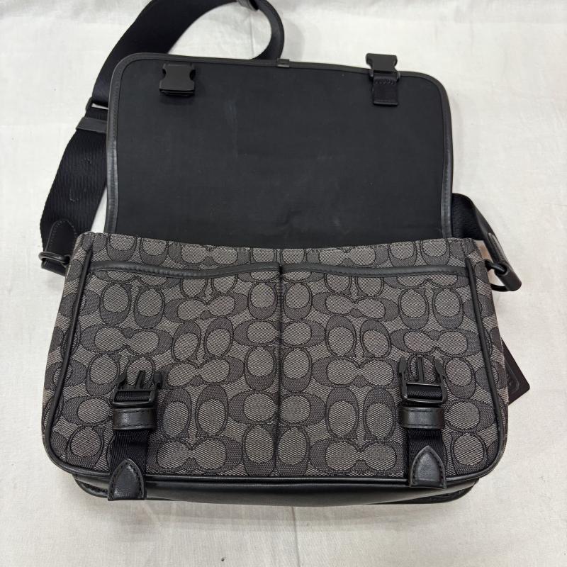 コーチ COACH メッセンジャーバッグ メッセンジャーバッグ リーグメッセンジャーバッグ　シグネチャー ジャカード グレー - 灰 / グレー / gray メンズ USED 古着 中古 50157009