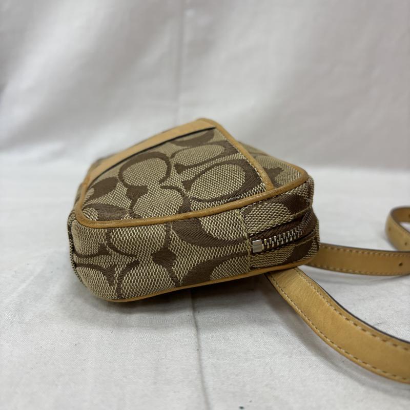 コーチ COACH ウエストバッグ ウエストバッグ ボディバッグ ウエストポーチ シグネチャー キャンバス キャメル ベージュ - ベージュ / ベージュ / beige X キャメル / キャメル / レディース USED 古着 中古 50157011