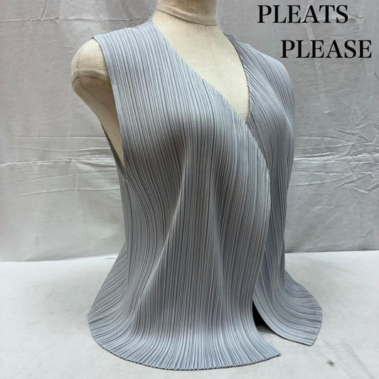 プリーツプリーズイッセイミヤケ PLEATS PLEASE ISSEY MIYAKE ベスト ベスト プリーツ フロント オープン ノースリーブ ベスト PP51-JE621 3 レディース USED 古着 中古 50157071