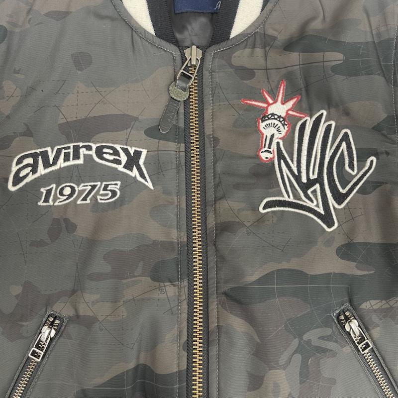 アヴィレックス AVIREX ジャケット、上着 ジャンパー、ブルゾン NYLON AWARD JACKET NYC カモフラ スタジャン S カーキ / カーキ / khaki レディース USED 古着 中古 50157191