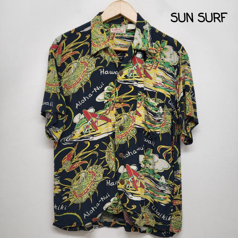 サンサーフ SUN SURF シャツ、ブラウス 半袖 アロハ ハワイアンシャツ 黒 レーヨン M相当 メンズ USED 古着 中古 50157217