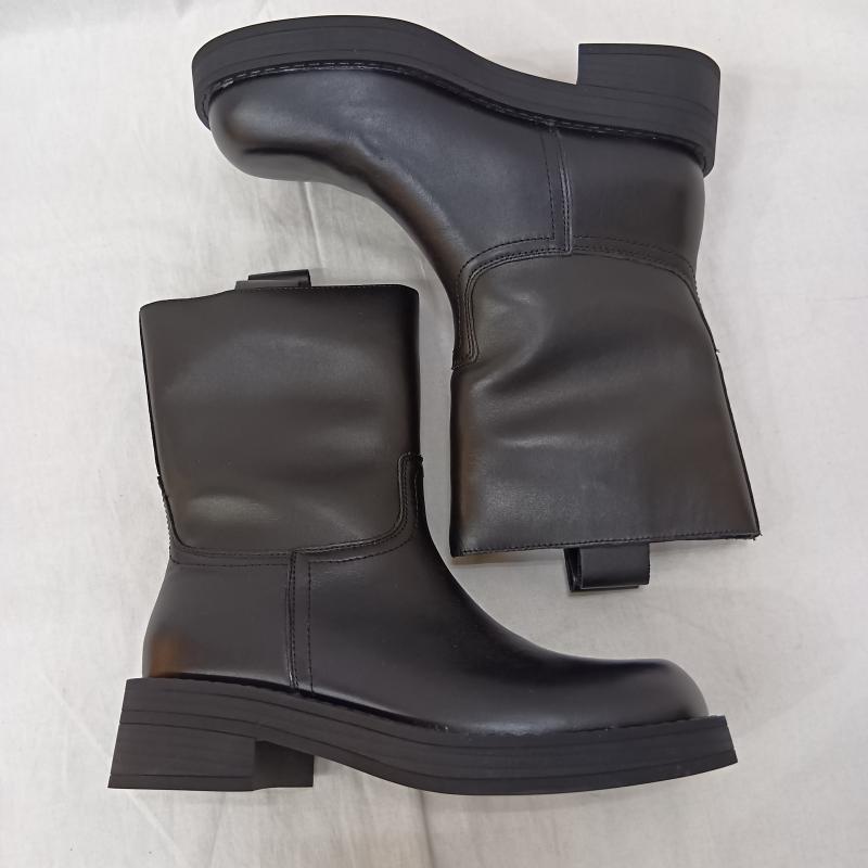 モヒ MOHI ブーツ ショートブーツ レザー ミドルブーツ black 23cm 23.0cm 無地 黒 / ブラック / black レディース USED 古着 中古 50157282