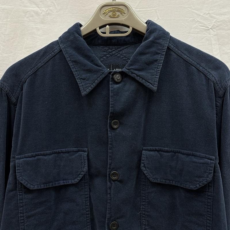 アルマーニ ジーンズ ARMANI JEANS シャツ、ブラウス 長袖 レギュラーカラー フラップ ポケット コットン ロングスリーブ シャツ イタリア製 XL ワンポイント X ロゴ、文字 X 刺繍 紺 / ネイビー / navy メンズ USED 古着 中古 50157331