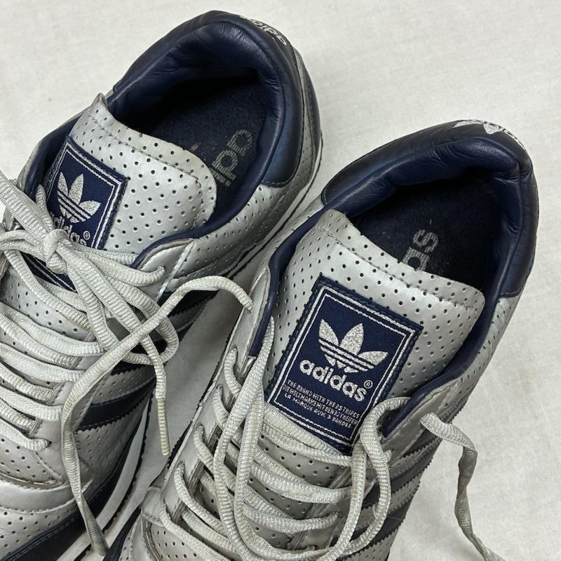 アディダスオリジナルス adidas originals スニーカー スニーカー 00s 09年製 GALAXY ギャラクシー パンチング ローカット スニーカー G25751 27.0cm ロゴ、文字 X 刺繍 銀 / シルバー / silver color X 紺 / ネイビー / navy メンズ USED 古着 中古 50157380