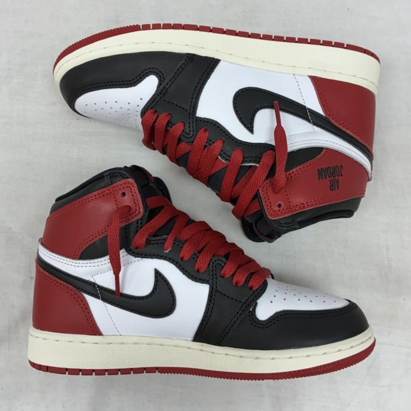 ナイキ NIKE スニーカー スニーカー 25ss Air Jordan 1 Retro High OG GS エアジョーダン ブラックトゥ リイマジンド FD1437-106 スニーカー 23.0cm ロゴ、文字 白 / ホワイト / white X 黒 / ブラック / black X 赤 / レッド / red ボーイズ USED 古着 中古 50157384