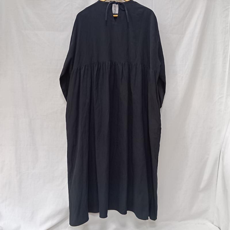 古着 USED ワンピース ロングスカート オオカミとフクロウ TY-26001 オオカミと虹の始まりと白綿とワンピース black コットン100％ - ワンポイント 黒 / ブラック / black レディース USED 古着 中古 50157393