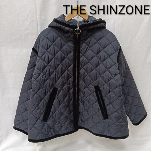ザ シンゾーン THE SHINZONE ジャケット、上着 ジャンパー、ブルゾン キルティング フード付きジャケット black FREE FREE 無地 黒 / ブラック / black レディース USED 古着 中古 50157394