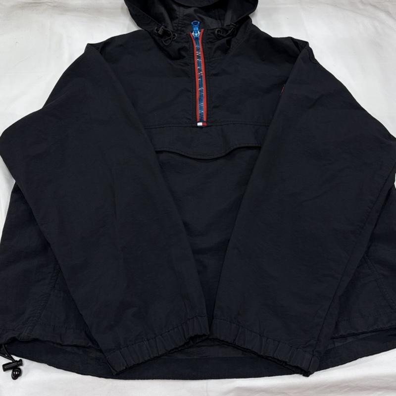 トミーヒルフィガー TOMMY HILFIGER パーカー 長袖 90’s ヴィンテージ ナイロン アノラック パーカー ハーフジップ ロゴ 刺繍 ワッペン フィリピン製 M ワンポイント X ロゴ、文字 黒 / ブラック / black X 赤 / レッド / red X 青 / ブルー / blue メンズ USED 古着 中古 50157441