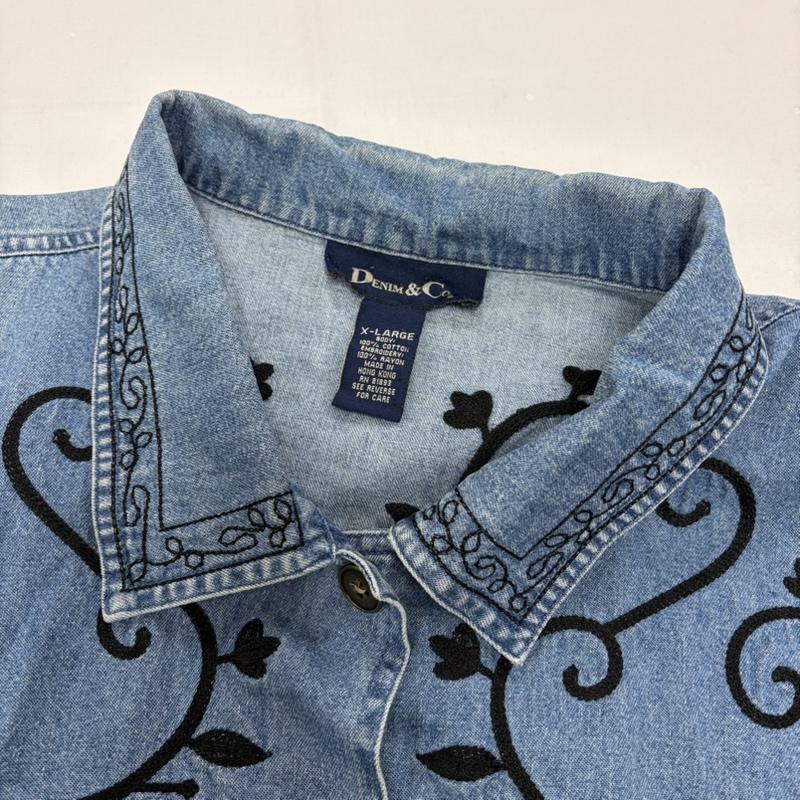 古着 USED ジャケット、上着 ジャケット、ブレザー DENIM&CO. デニムジャケット 総刺繍 フラワー 花 カバーオール ダンガリーシャツ XL 総柄 X 刺繍 青 / ブルー / blue X 黒 / ブラック / black レディース USED 古着 中古 50157474