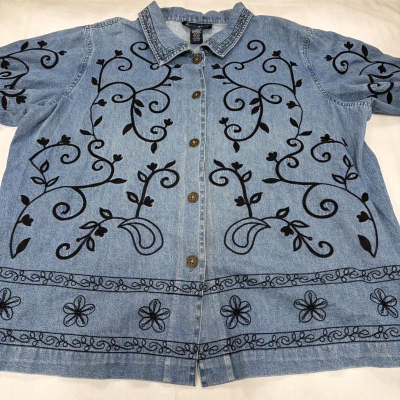 古着 USED ジャケット、上着 ジャケット、ブレザー DENIM&CO. デニムジャケット 総刺繍 フラワー 花 カバーオール ダンガリーシャツ XL 総柄 X 刺繍 青 / ブルー / blue X 黒 / ブラック / black レディース USED 古着 中古 50157474