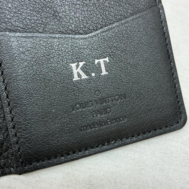 ルイヴィトン LOUIS VUITTON 財布 二つ折り M58825 オーガナイザー ドゥ ポッシュ カードケース パスケース 名刺入れ トリヨン レザー LV ロゴ 型押し - ロゴ、文字 X ワンポイント 黒 / ブラック / black メンズ USED 古着 中古 50157646