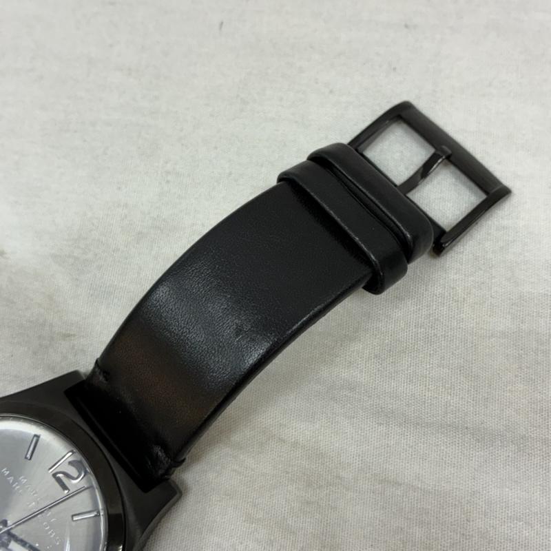 マークバイマークジェイコブス MARC by MARC JACOBS 腕時計 アナログ（クォーツ式） ステンレス ケース レザー ベルト アナログ クォーツ 腕時計 - 黒 / ブラック / black メンズ USED 古着 中古 50157653