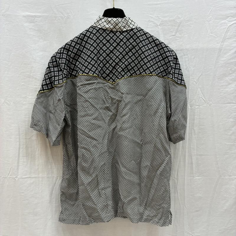 ボッテガヴェネタ BOTTEGA VENETA シャツ、ブラウス 半袖 プルオーバー マルチ チェック プリント シルク シャツ 54 - チェック 白 / ホワイト / white X 黒 / ブラック / black X 灰 / グレー / gray X マスタード / マスタード / メンズ USED 古着 中古 50157725