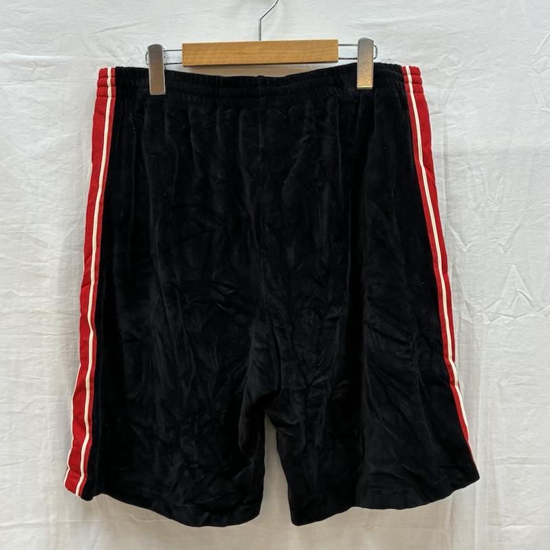 グッチ GUCCI パンツ ショートパンツ シェニール ライン ベルベット ショーツ ベロア イージー ハーフパンツ XL 黒 / ブラック / black X 赤 / レッド / red X 白 / ホワイト / white メンズ USED 古着 中古 50157738