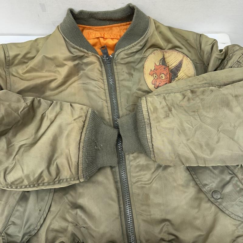 アヴィレックス AVIREX ジャケット、上着 フライトジャケット USA製 MA-1 B-29 フライト ジャケット S カーキオリーブ / カーキオリーブ / メンズ USED 古着 中古 50157806