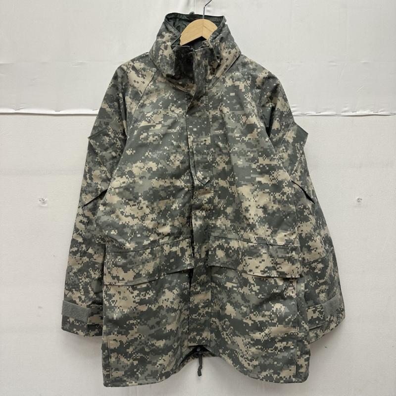 古着 USED ジャケット、上着 ジャンパー、ブルゾン US.ARMY ECWCS UNIVERSAL CAMO GORE-TEX デジタルカモ ミリタリージャケット M カーキ / カーキ / khaki メンズ USED 古着 中古 50157808