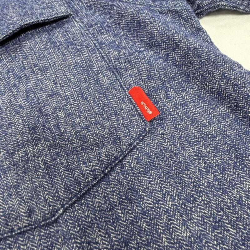 ダブルタップス WTAPS シャツ、ブラウス 長袖 長袖 ワークシャツ コットン リネン ヘリンボーン ダークブルー S ロゴ、文字 X 刺繍 メンズ USED 古着 中古 50158012