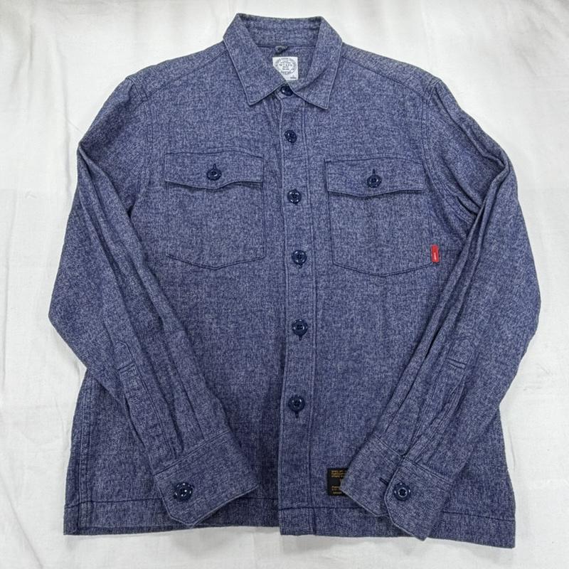 ダブルタップス WTAPS シャツ、ブラウス 長袖 長袖 ワークシャツ コットン リネン ヘリンボーン ダークブルー S ロゴ、文字 X 刺繍 メンズ USED 古着 中古 50158012