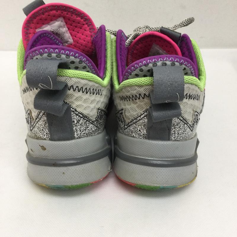 ナイキ NIKE スニーカー スニーカー NIKE ナイキ CD5804-100 エアジョーダン Why Not Zer0.3 BG Cool Grey 24.5cm 灰 / グレー / gray レディース USED 古着 中古 50158040