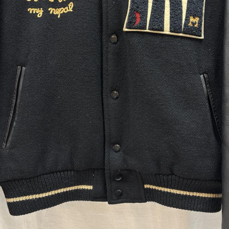 ハイスタンダード HIGH!STANDARD ジャケット、上着 ジャンパー、ブルゾン MEMORY OF NEPAL フルデコ レザー ウール スタジャン バーシティ ジャケット M 黒 / ブラック / black メンズ USED 古着 中古 50158251