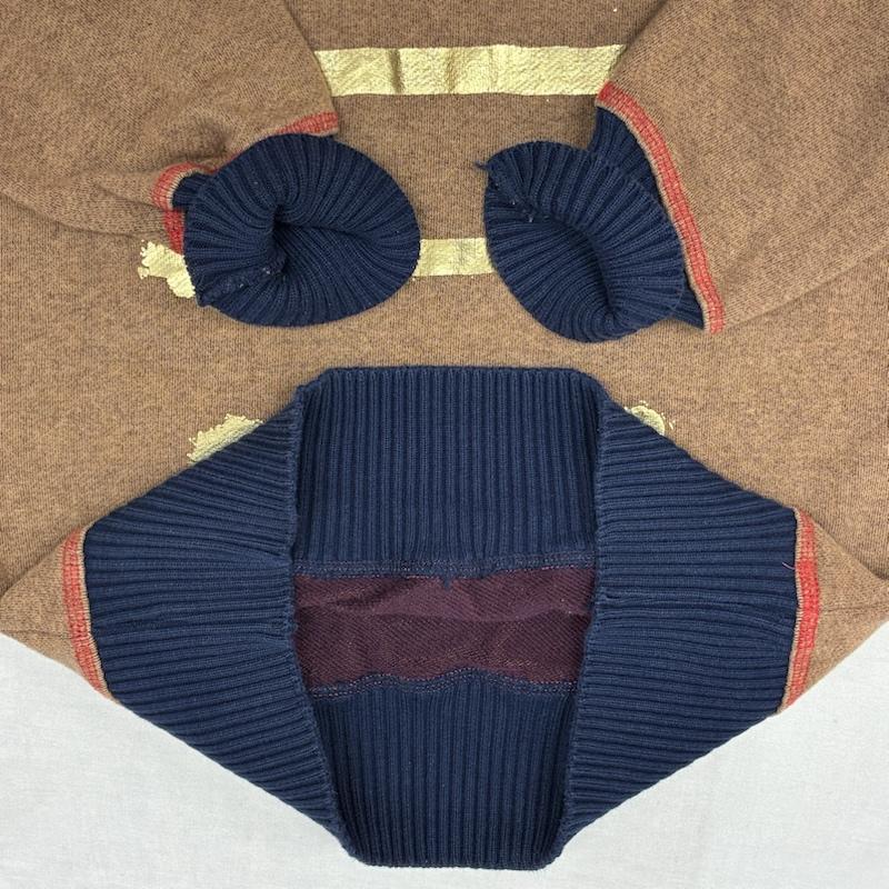 ヴィヴィアンウエストウッドマン Vivienne Westwood MAN トレーナー 長袖 ライカ期 ナポレオンジャケット モチーフ プリント 変形 スウェット トレーナー 44 ロゴ、文字 X プリント マルチカラー / マルチカラー / multicolor メンズ USED 古着 中古 50158362
