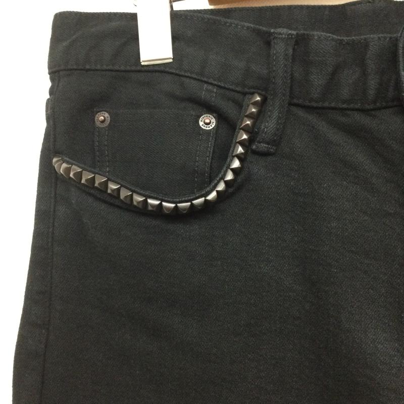 ヒステリックグラマー HYSTERIC GLAMOUR パンツ デニム、ジーンズ HYSTERIC GLAMOUR ヒステリックグラマー 02213AP16 スタッズ付き ブラック デニム スリム パンツ 30インチ 無地 黒 / ブラック / black メンズ USED 古着 中古 50158403