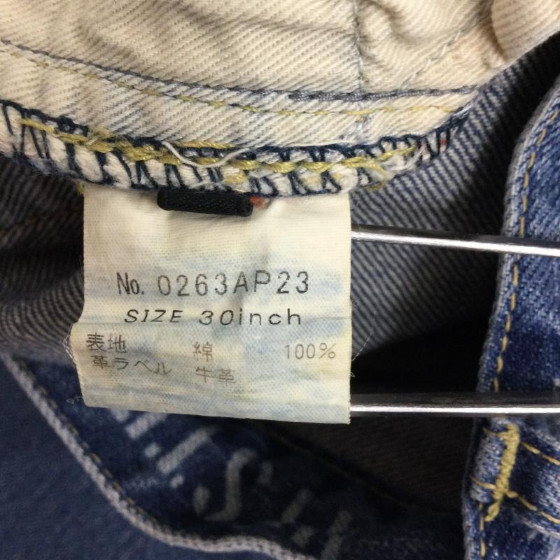 ヒステリックグラマー HYSTERIC GLAMOUR パンツ デニム、ジーンズ HYSTERIC GLAMOUR ヒステリックグラマー 0263AP23 SP加工 小窓 スタッズ リメイク ストレート デニム パンツ 30インチ 無地 インディゴ / インディゴ / Indigo メンズ USED 古着 中古 50158406
