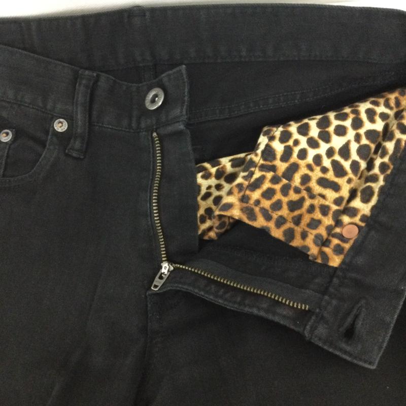 ヒステリックグラマー HYSTERIC GLAMOUR パンツ デニム、ジーンズ ヒステリック グラマー 0651AP05 ダメージ ストレッチ デニムパンツ 30インチ 無地 黒 / ブラック / black メンズ USED 古着 中古 50158419