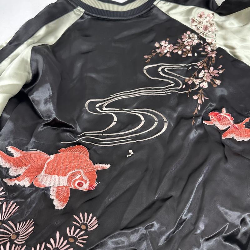 花旅楽団 花旅楽団 ジャケット、上着 ジャンパー、ブルゾン 金魚 桜 花 刺繍 リバーシブル レーヨン スカジャン XL 黒 / ブラック / black メンズ USED 古着 中古 50158438