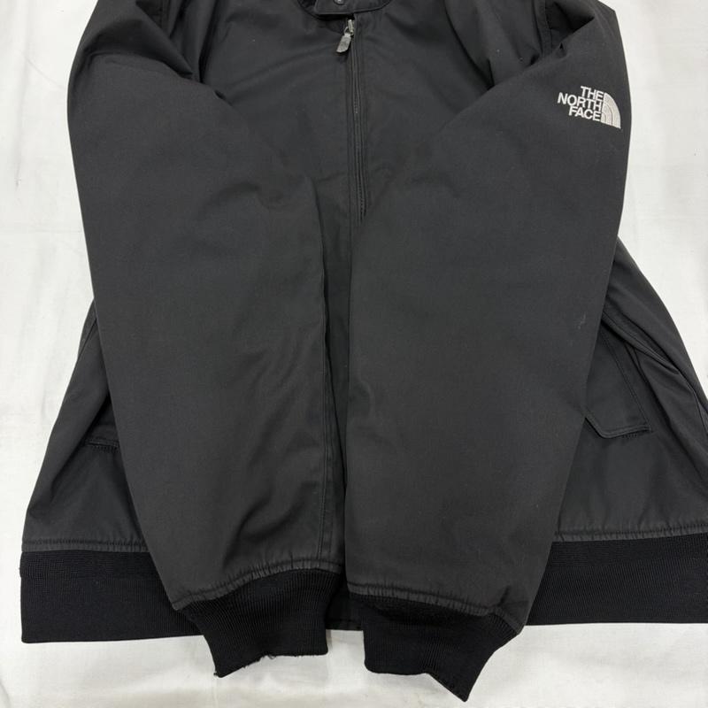 ザノースフェイス THE NORTH FACE ジャケット、上着 ジャンパー、ブルゾン パープルレーベル フィールドジャケット NY2165N BEAMS 別注 ブルゾン フルジップ ロゴ 刺繍 L 無地 X ワンポイント X ロゴ、文字 X 刺繍 黒 / ブラック / black X 白 / ホワイト / white メンズ USED 古着 中古 50158451