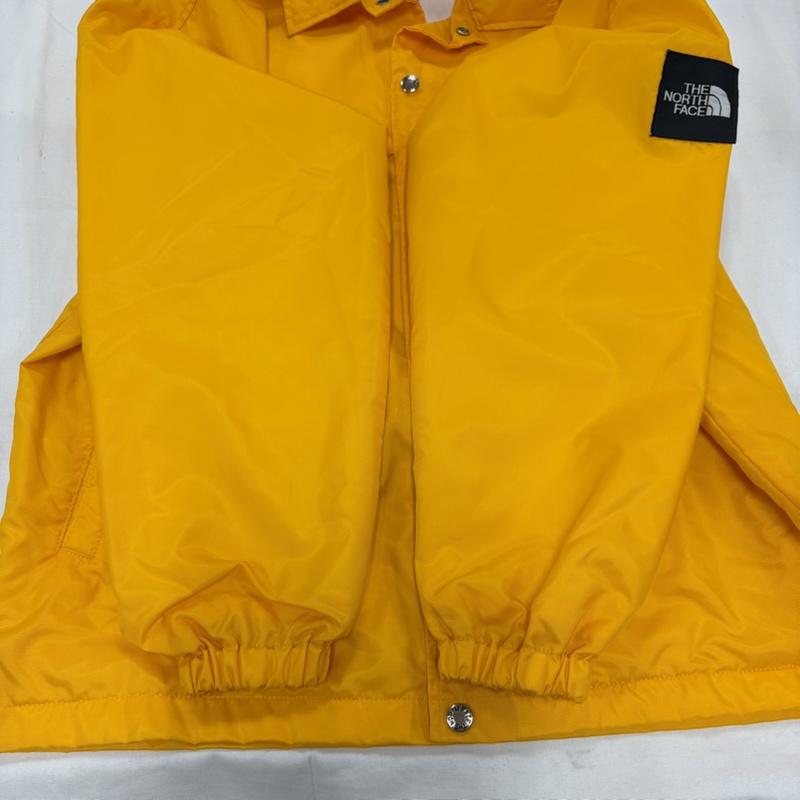 ザノースフェイス THE NORTH FACE ジャケット、上着 ジャケット、ブレザー ナイロン コーチジャケット ロゴ 刺繍 パッチ ワッペン S ロゴ、文字 X 刺繍 黄 / イエロー / yellow X 黒 / ブラック / black メンズ USED 古着 中古 50158458